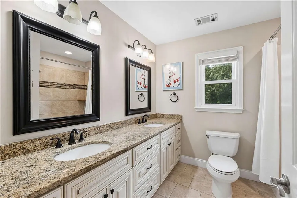 5558 Naylor Court Peachtree Corners, GA 30092
