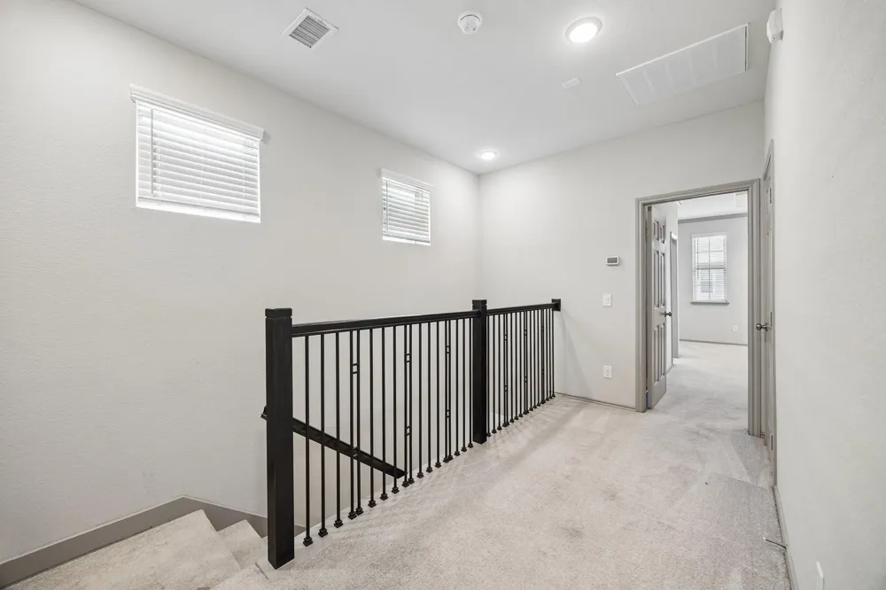 1903 Monaco Memorial Lane Houston, TX 77043