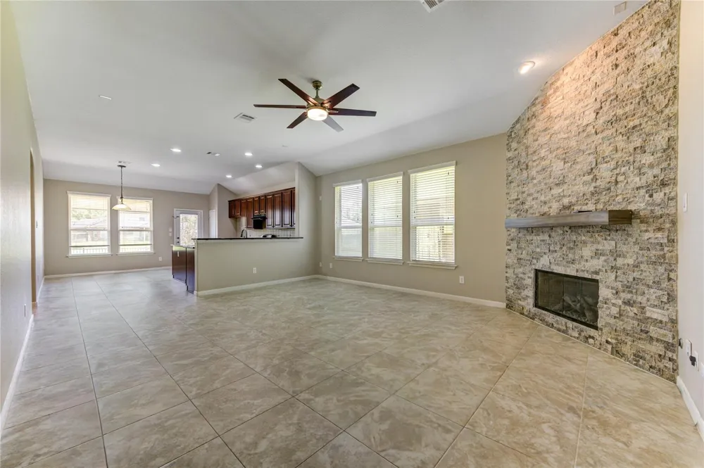 6014 Watford Bend Rosenberg, TX 77471