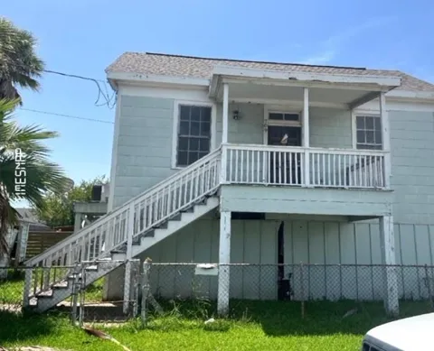709 38th Street