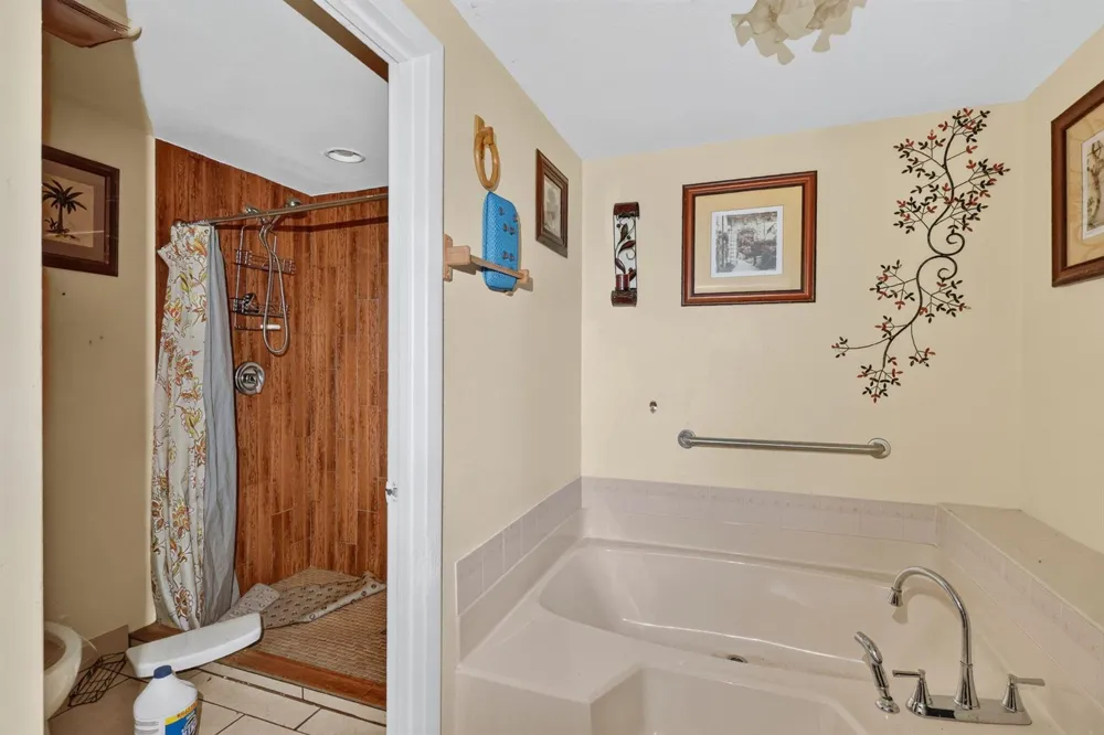 4044 SE 29th Court Okeechobee, FL 34974