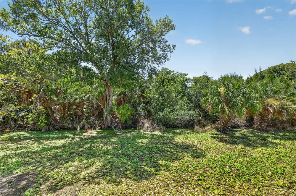4044 SE 29th Court Okeechobee, FL 34974