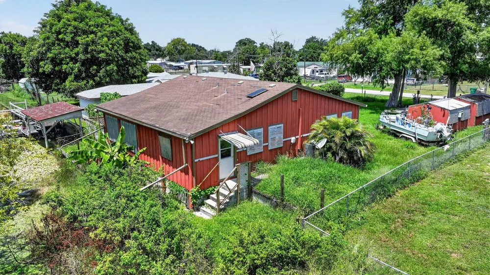 4044 SE 29th Court Okeechobee, FL 34974