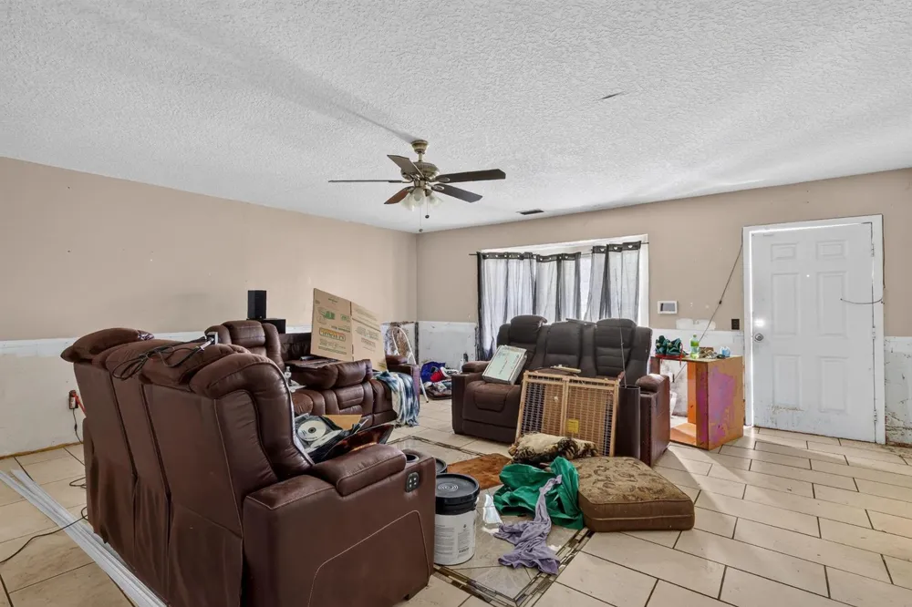 4044 SE 29th Court Okeechobee, FL 34974