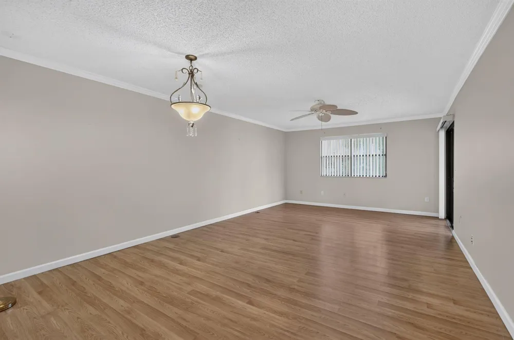 184 MASTIC TREE COURT Royal Palm Beach, FL 33411