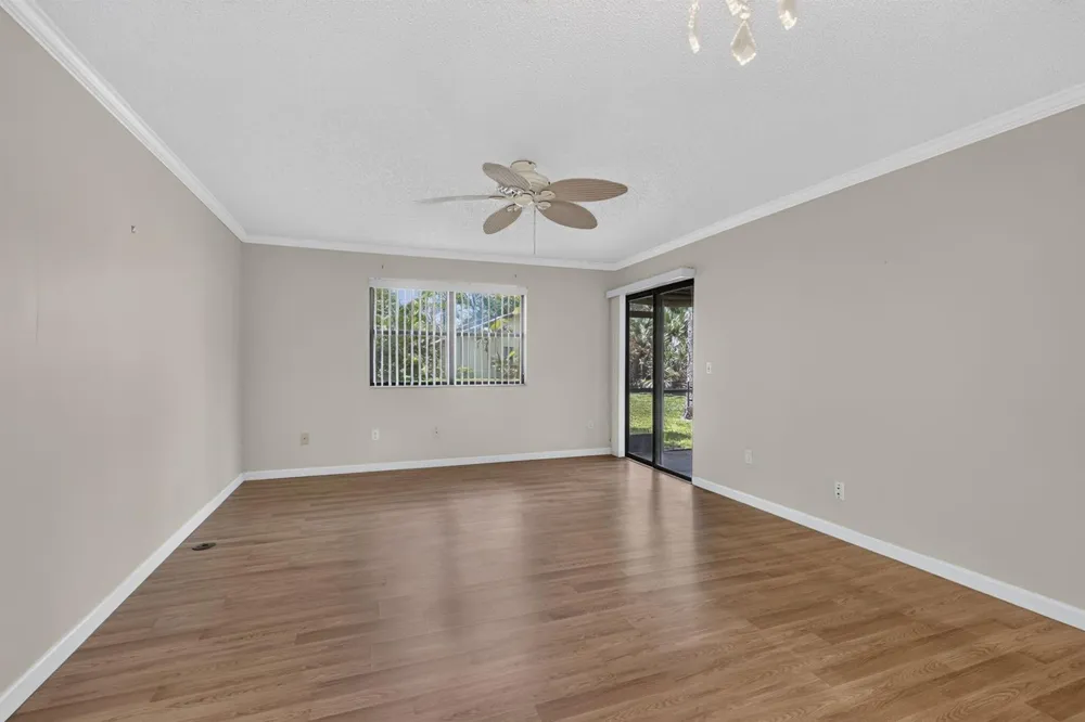 184 MASTIC TREE COURT Royal Palm Beach, FL 33411