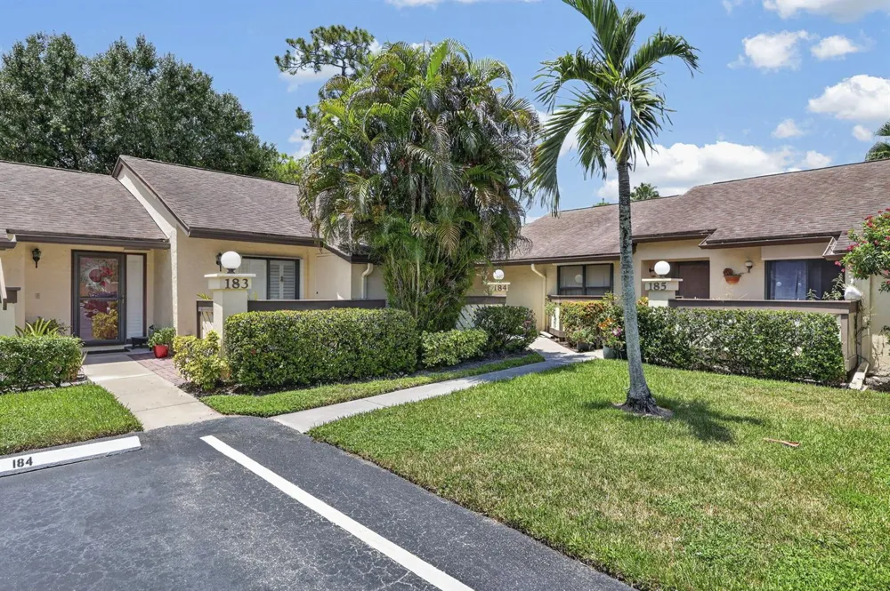 184 MASTIC TREE COURT Royal Palm Beach, FL 33411
