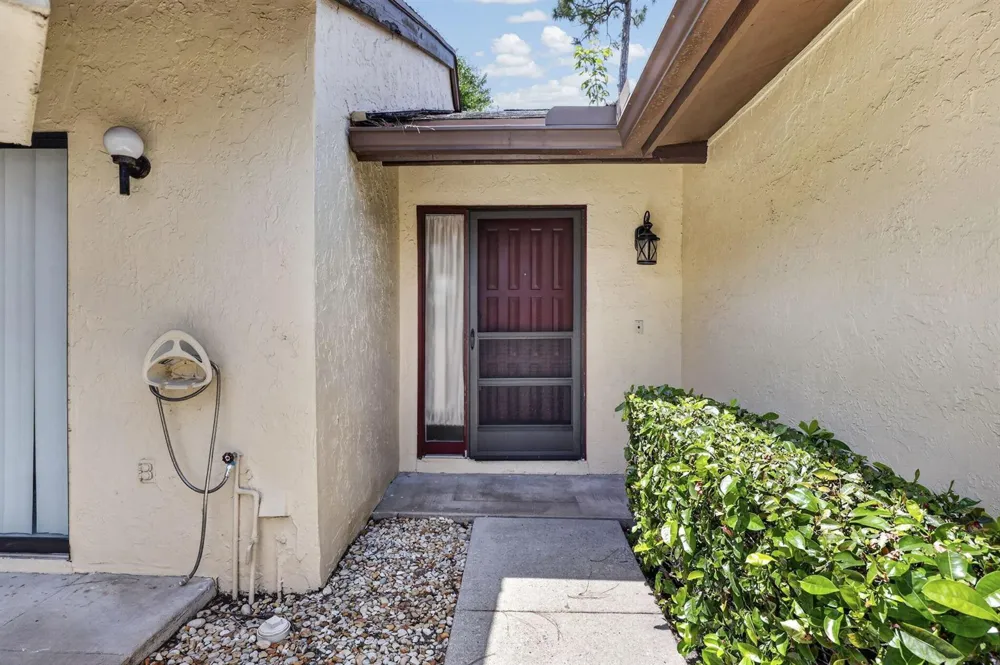 184 MASTIC TREE COURT Royal Palm Beach, FL 33411