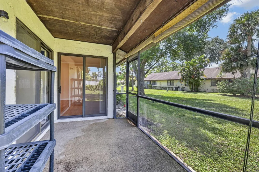 184 MASTIC TREE COURT Royal Palm Beach, FL 33411