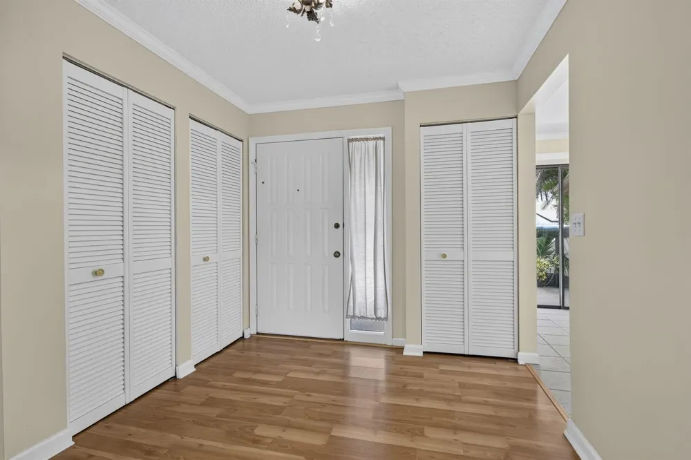 184 MASTIC TREE COURT Royal Palm Beach, FL 33411
