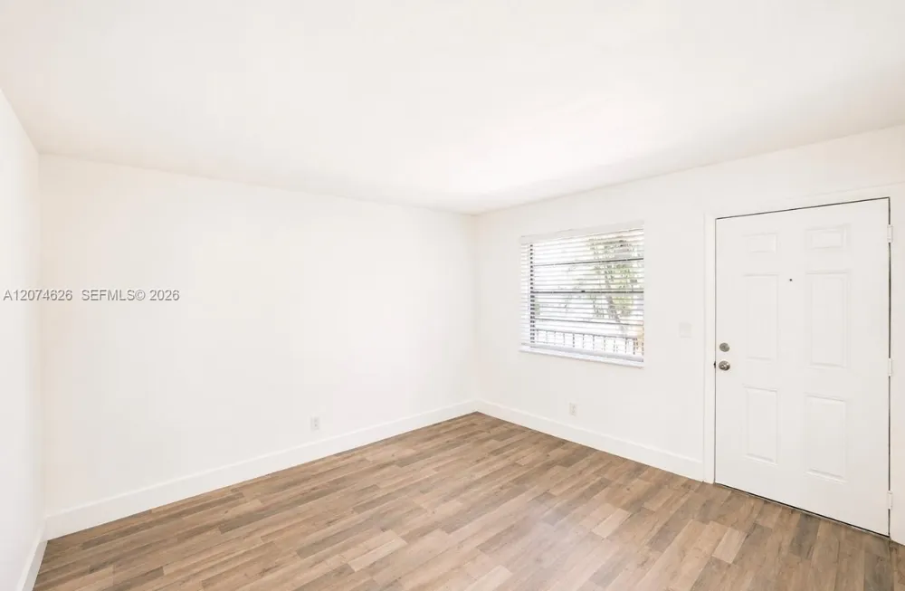 1235 W 66th St #11 Hialeah, FL 33012
