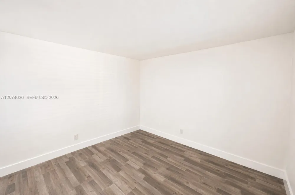 1235 W 66th St #11 Hialeah, FL 33012