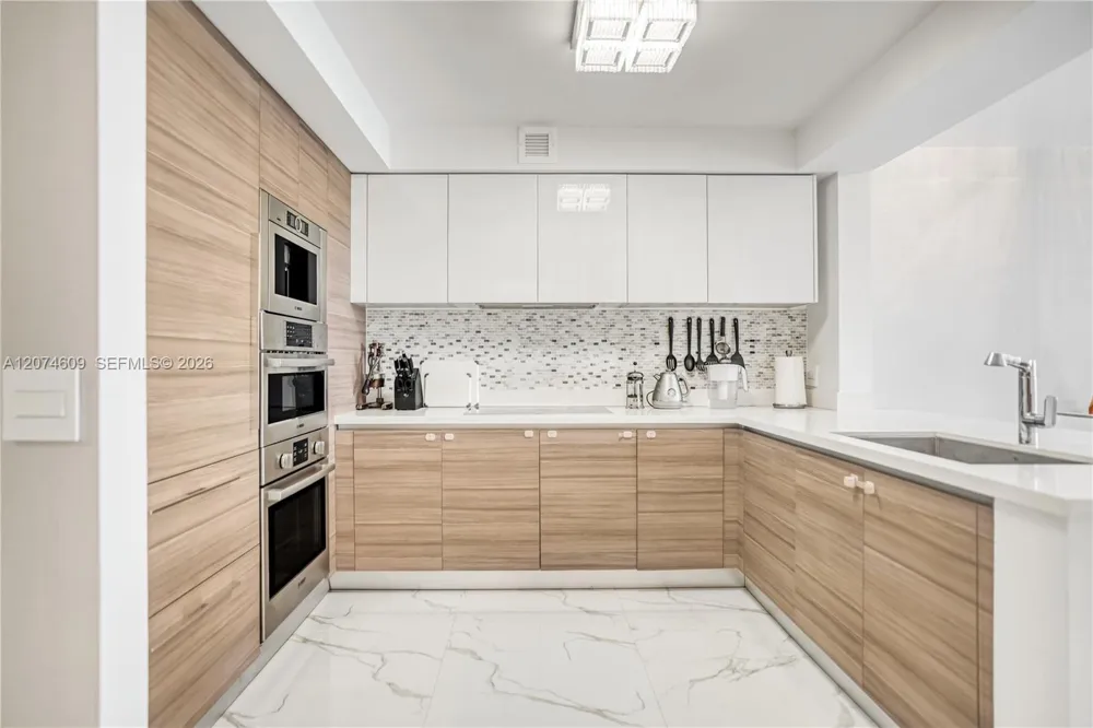 330 Sunny Isles Blvd #5-906 Sunny Isles Beach, FL 33160