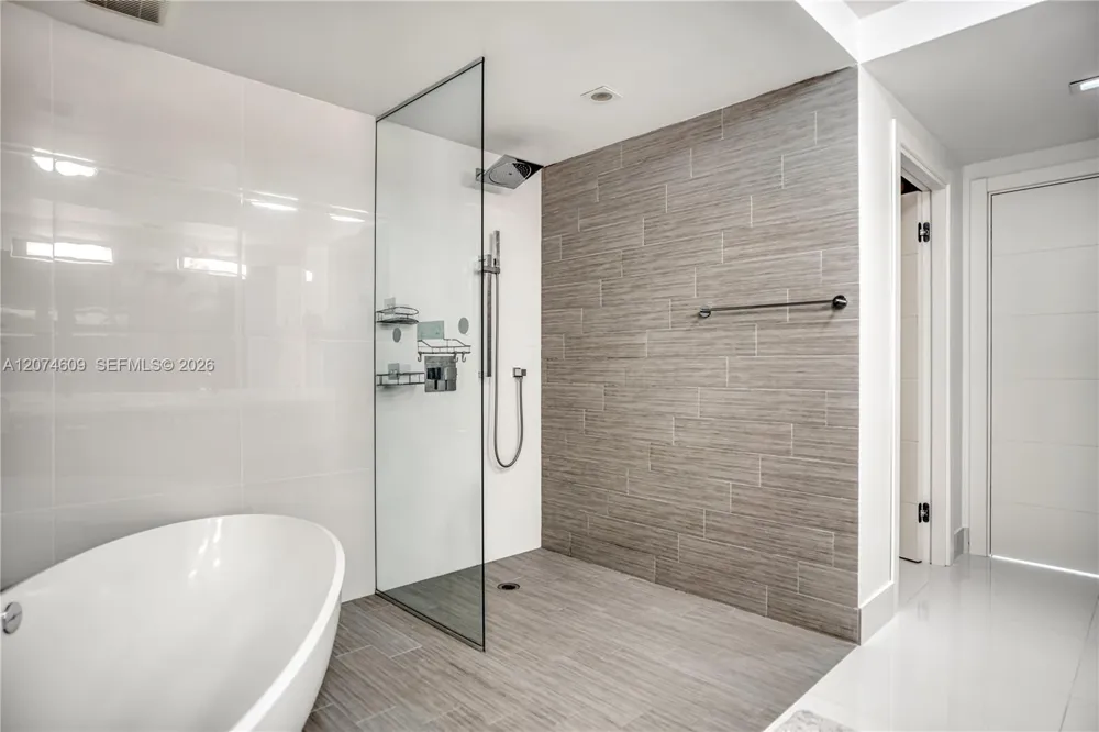 330 Sunny Isles Blvd #5-906 Sunny Isles Beach, FL 33160