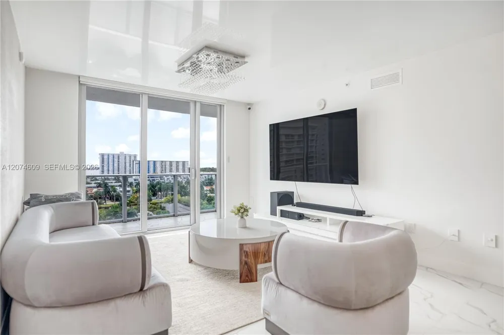 330 Sunny Isles Blvd #5-906 Sunny Isles Beach, FL 33160