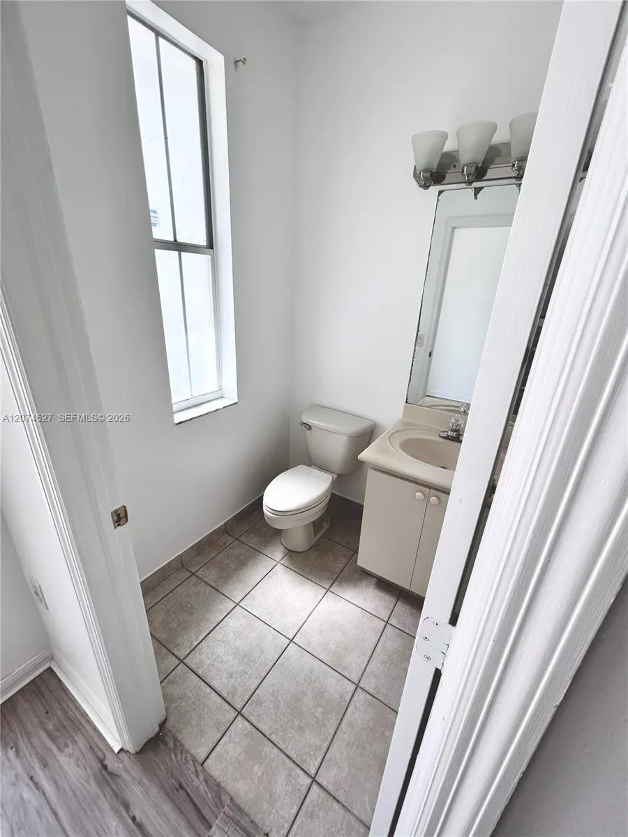 4356 NW 116th Ave #4356 Doral, FL 33178