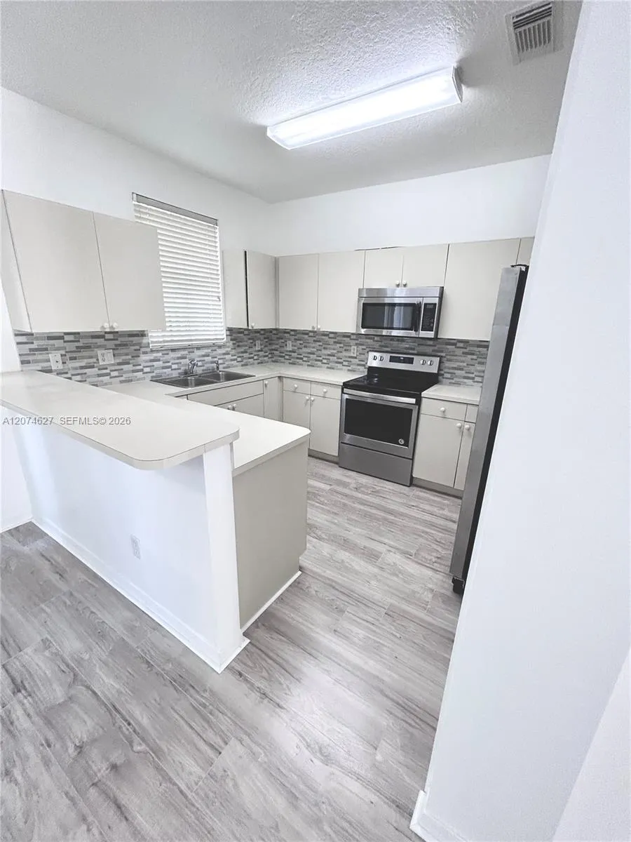 4356 NW 116th Ave #4356 Doral, FL 33178