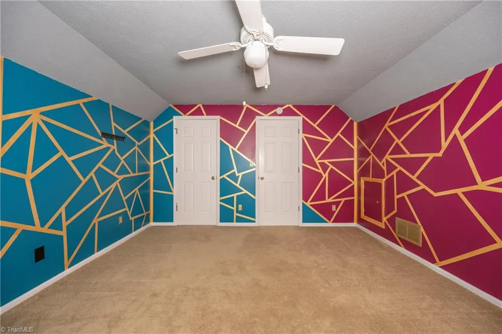 1113 Ridgecliff Drive Rural Hall, NC 27045