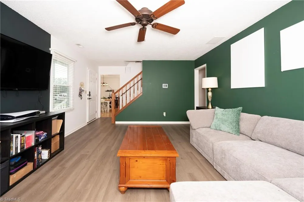 1113 Ridgecliff Drive Rural Hall, NC 27045