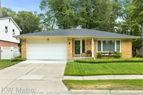 3201 Marion Drive