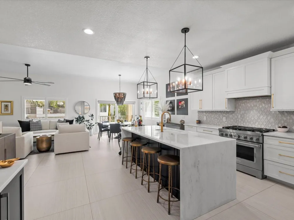 138 175TH AVENUE E Redington Shores, FL 33708