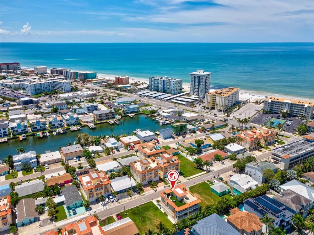 138 175TH AVENUE E Redington Shores, FL 33708