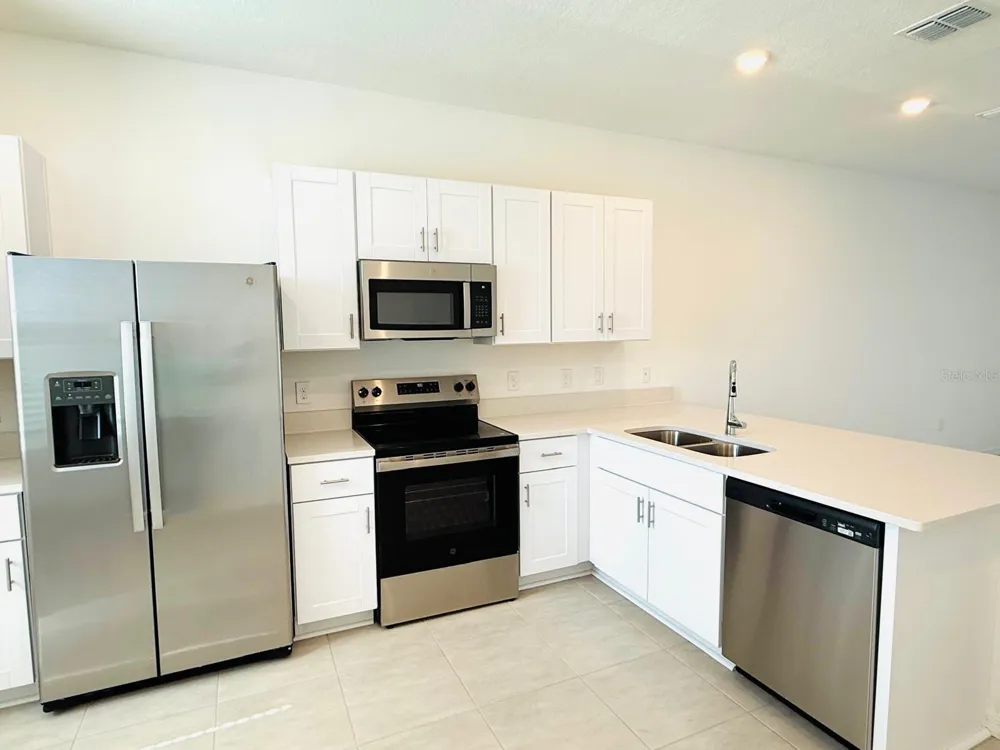 2980 SKYLINE LOOP Kissimmee, FL 34758