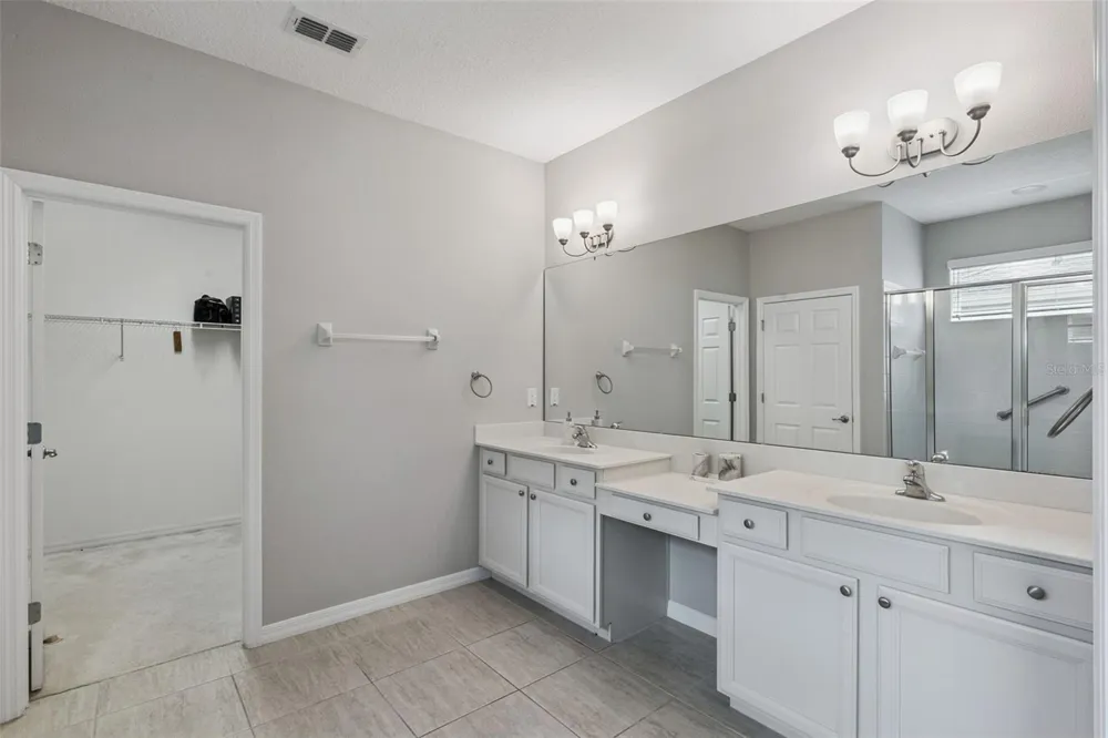 1292 MERION DRIVE Mount Dora, FL 32757