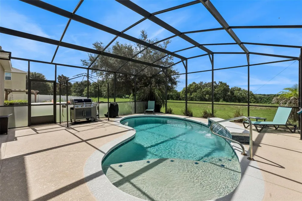 1292 MERION DRIVE Mount Dora, FL 32757