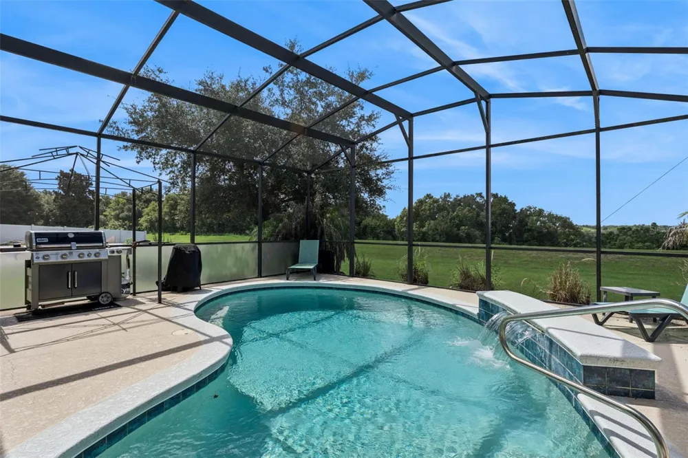 1292 MERION DRIVE Mount Dora, FL 32757
