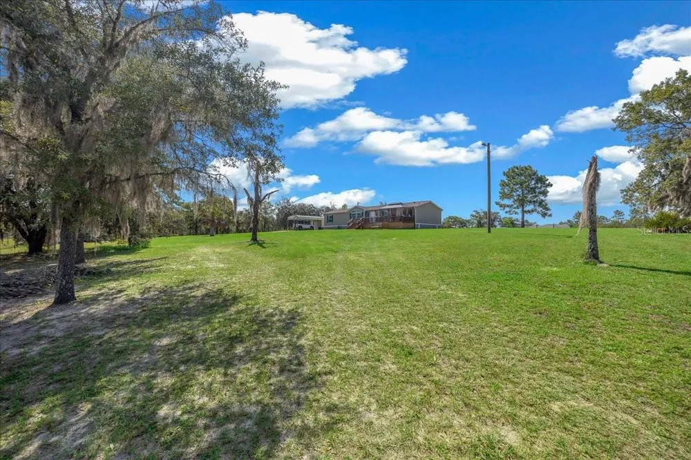 5791 SE 122ND AVENUE Morriston, FL 32668