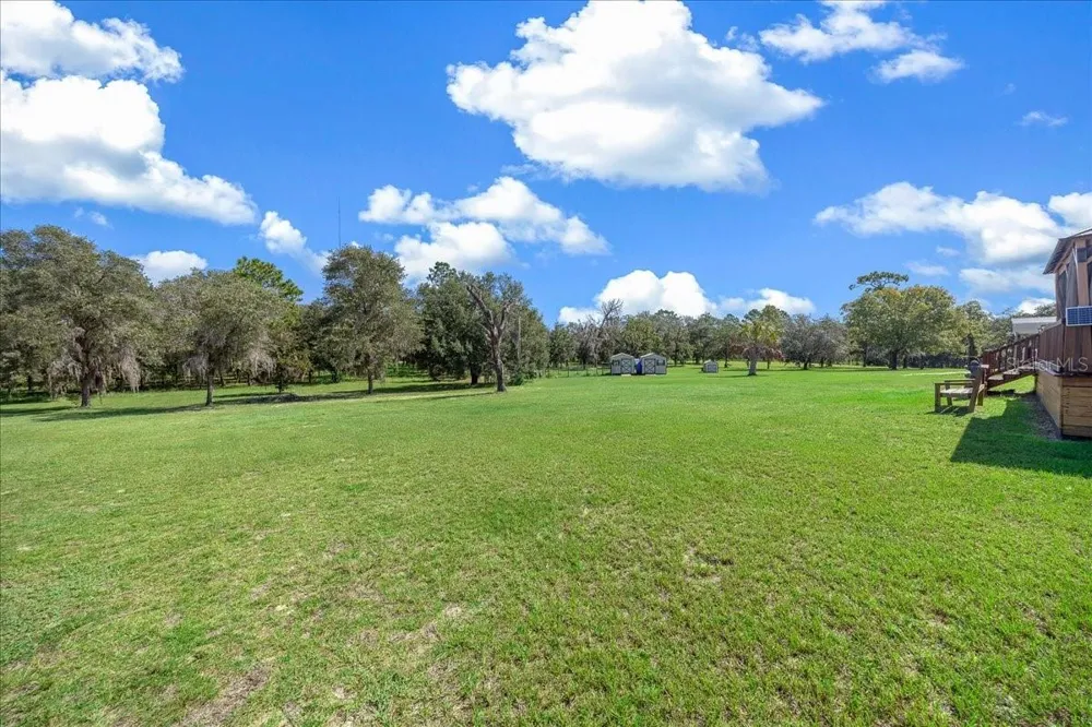 5791 SE 122ND AVENUE Morriston, FL 32668