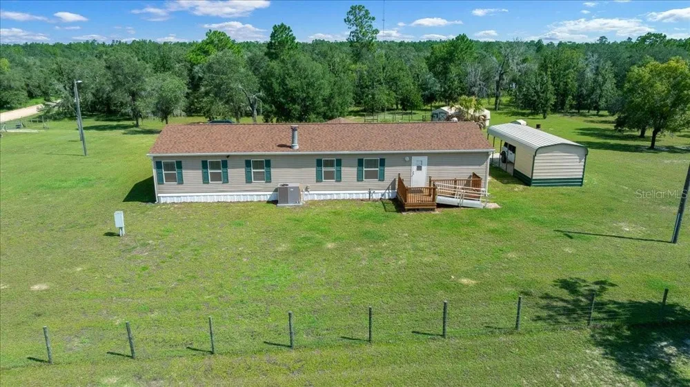 5791 SE 122ND AVENUE Morriston, FL 32668