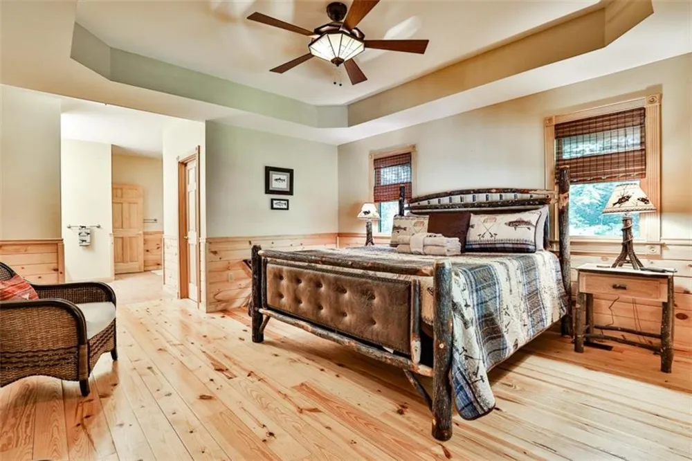 40 Graham Court Ellijay, GA 30540