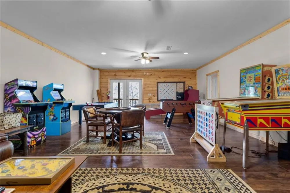 40 Graham Court Ellijay, GA 30540