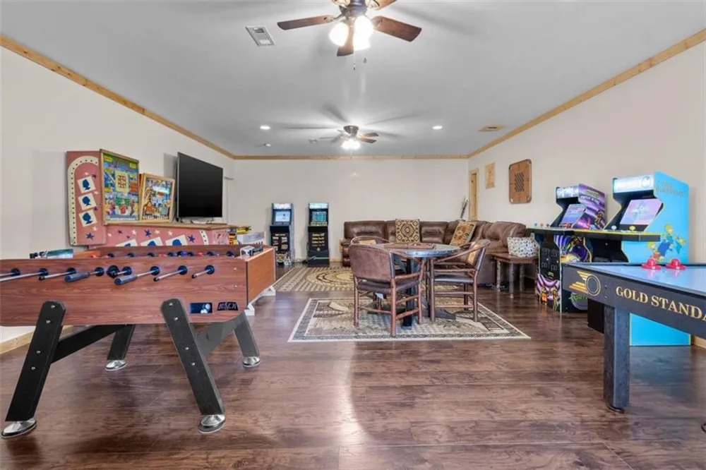 40 Graham Court Ellijay, GA 30540