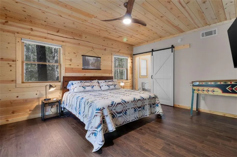 40 Graham Court Ellijay, GA 30540