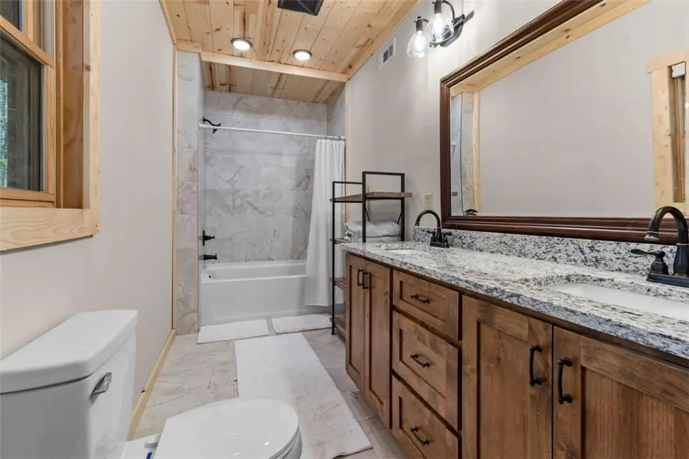 40 Graham Court Ellijay, GA 30540