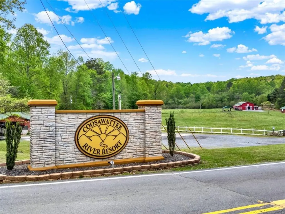 40 Graham Court Ellijay, GA 30540
