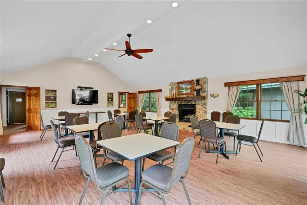 40 Graham Court Ellijay, GA 30540