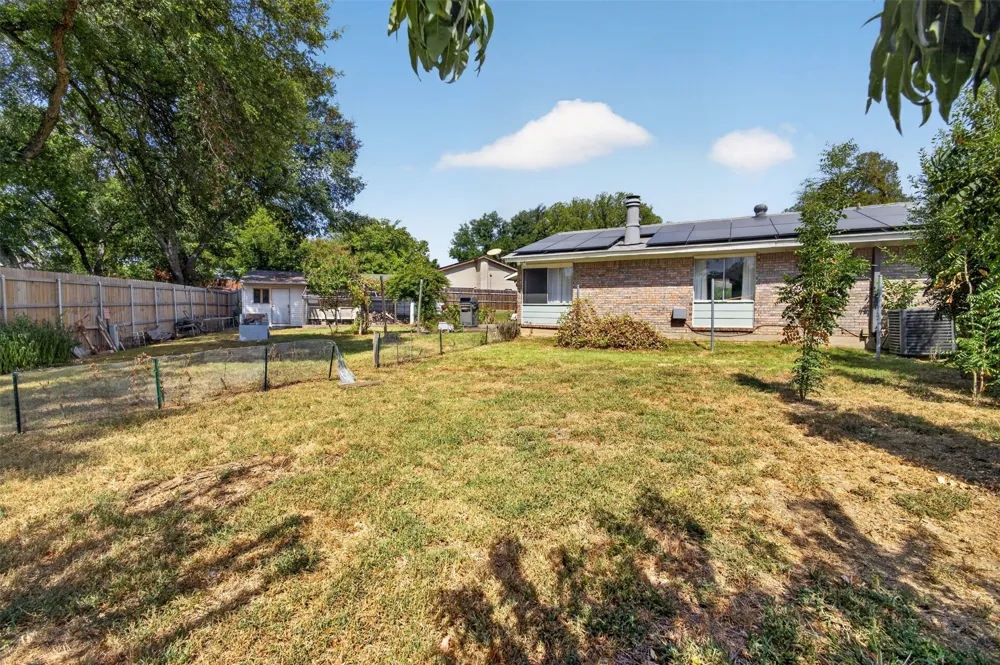 120 Willow Street Lewisville, TX 75067