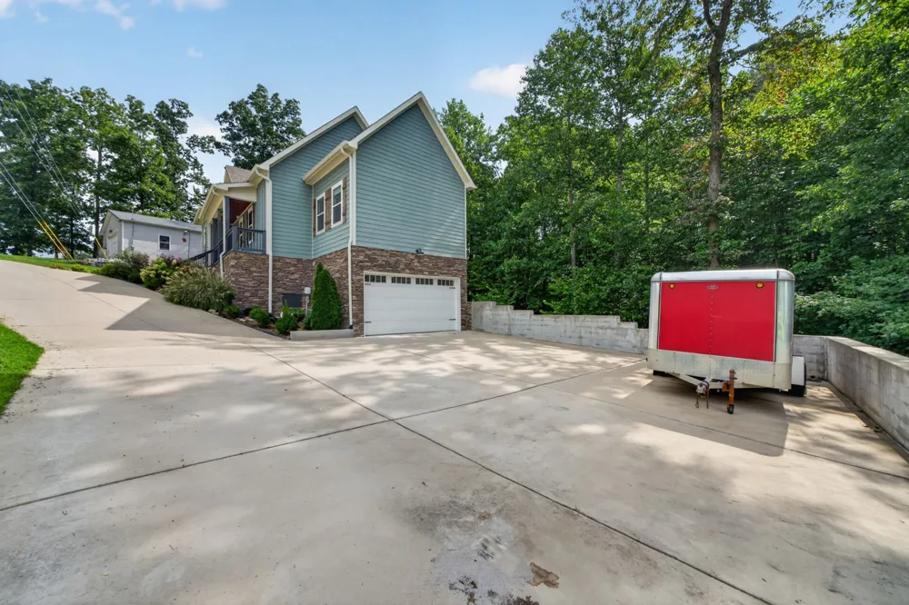 809 Ruby Way White Bluff, TN 37187