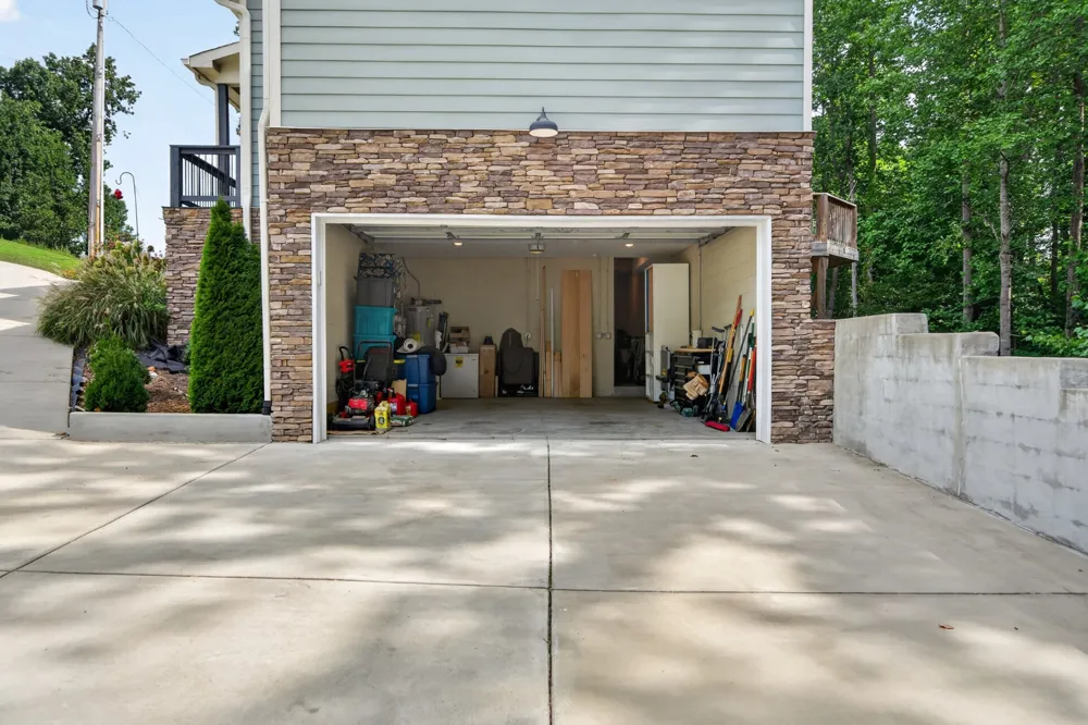 809 Ruby Way White Bluff, TN 37187