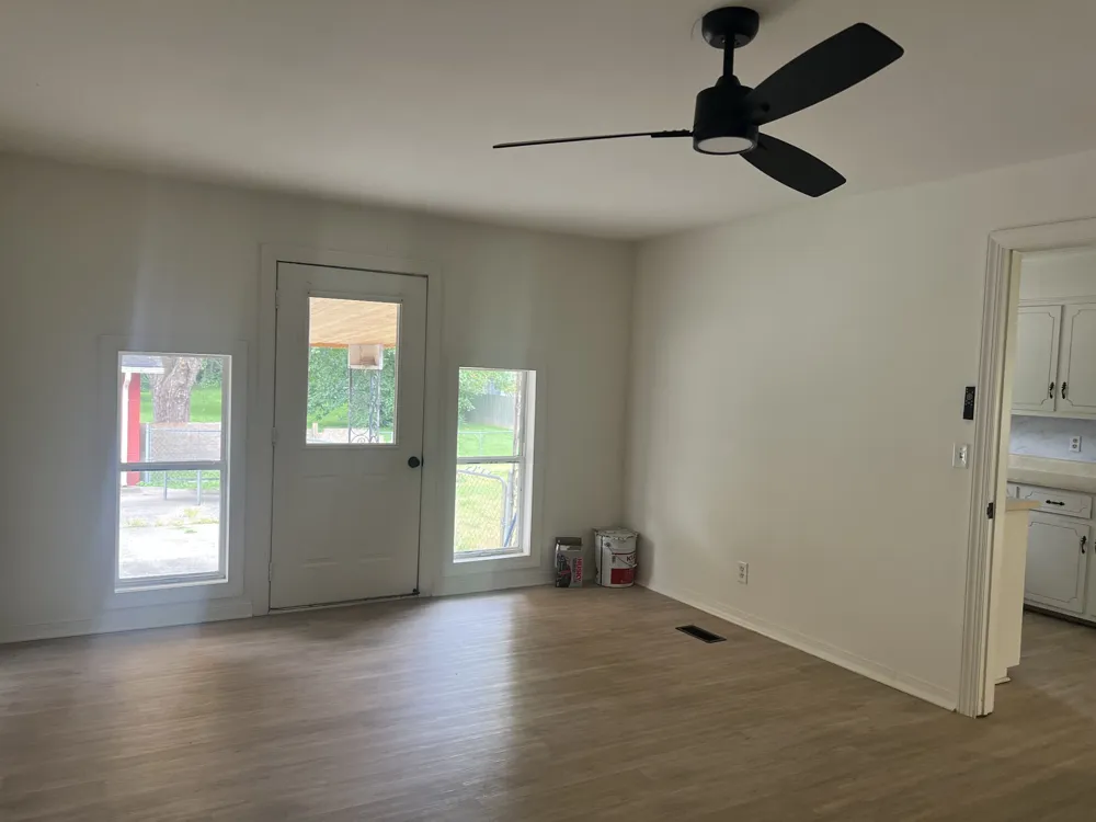 372 Main St S Brush Creek, TN 38547