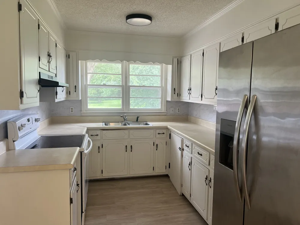 372 Main St S Brush Creek, TN 38547