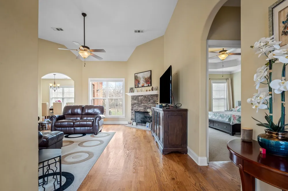 105 Sagamore Trce Hendersonville, TN 37075