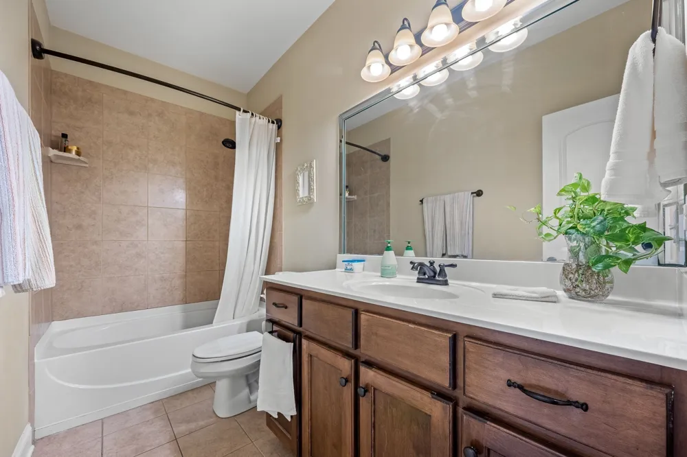 105 Sagamore Trce Hendersonville, TN 37075