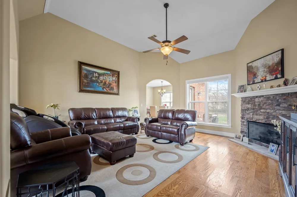 105 Sagamore Trce Hendersonville, TN 37075