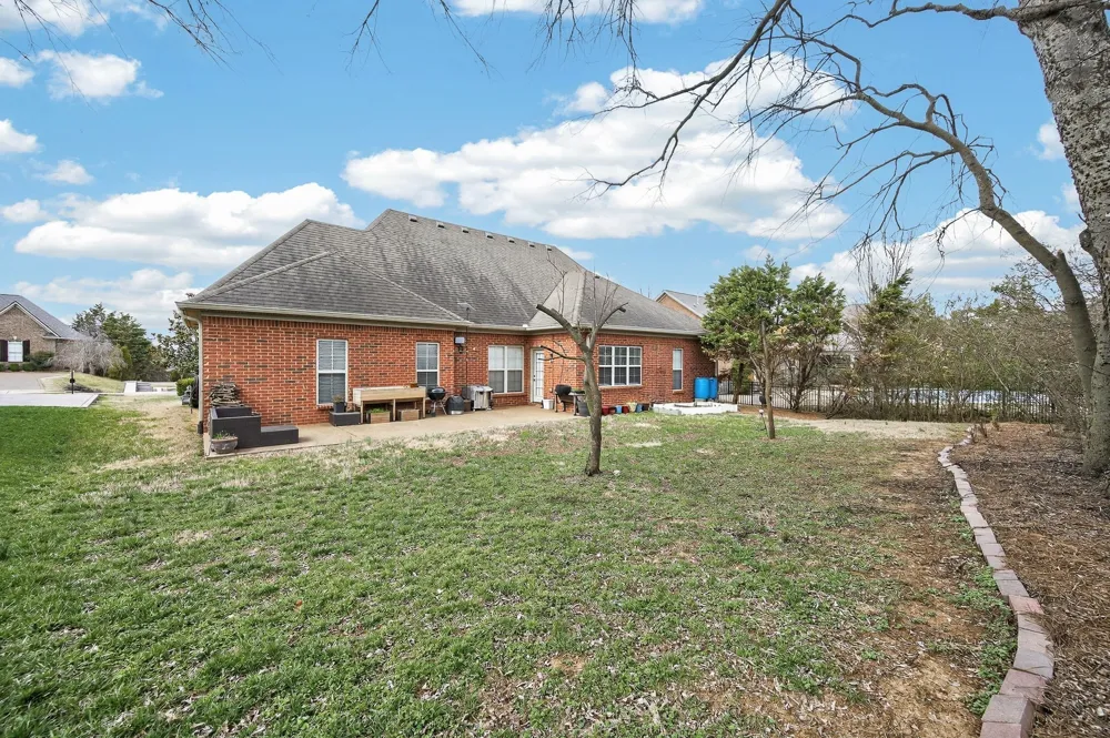 105 Sagamore Trce Hendersonville, TN 37075