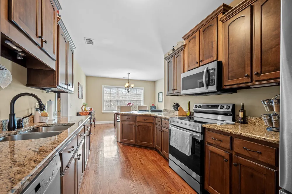 105 Sagamore Trce Hendersonville, TN 37075